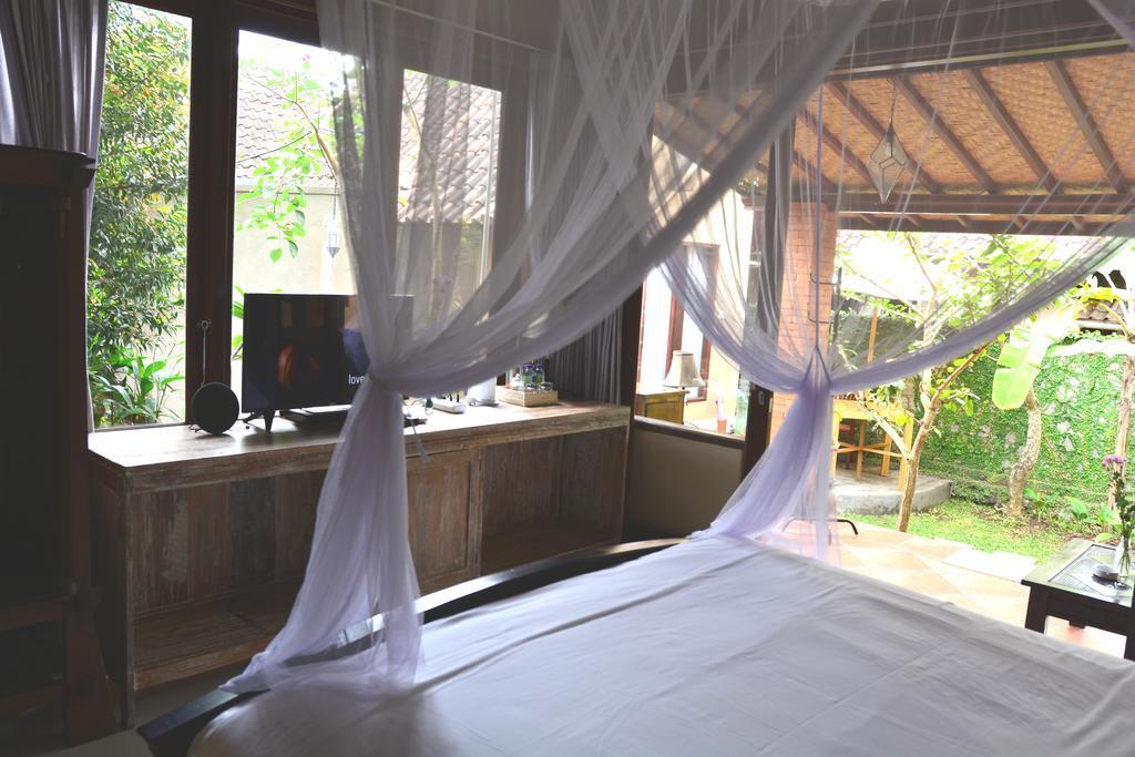 Griya Sriwedari Ubud Exterior foto
