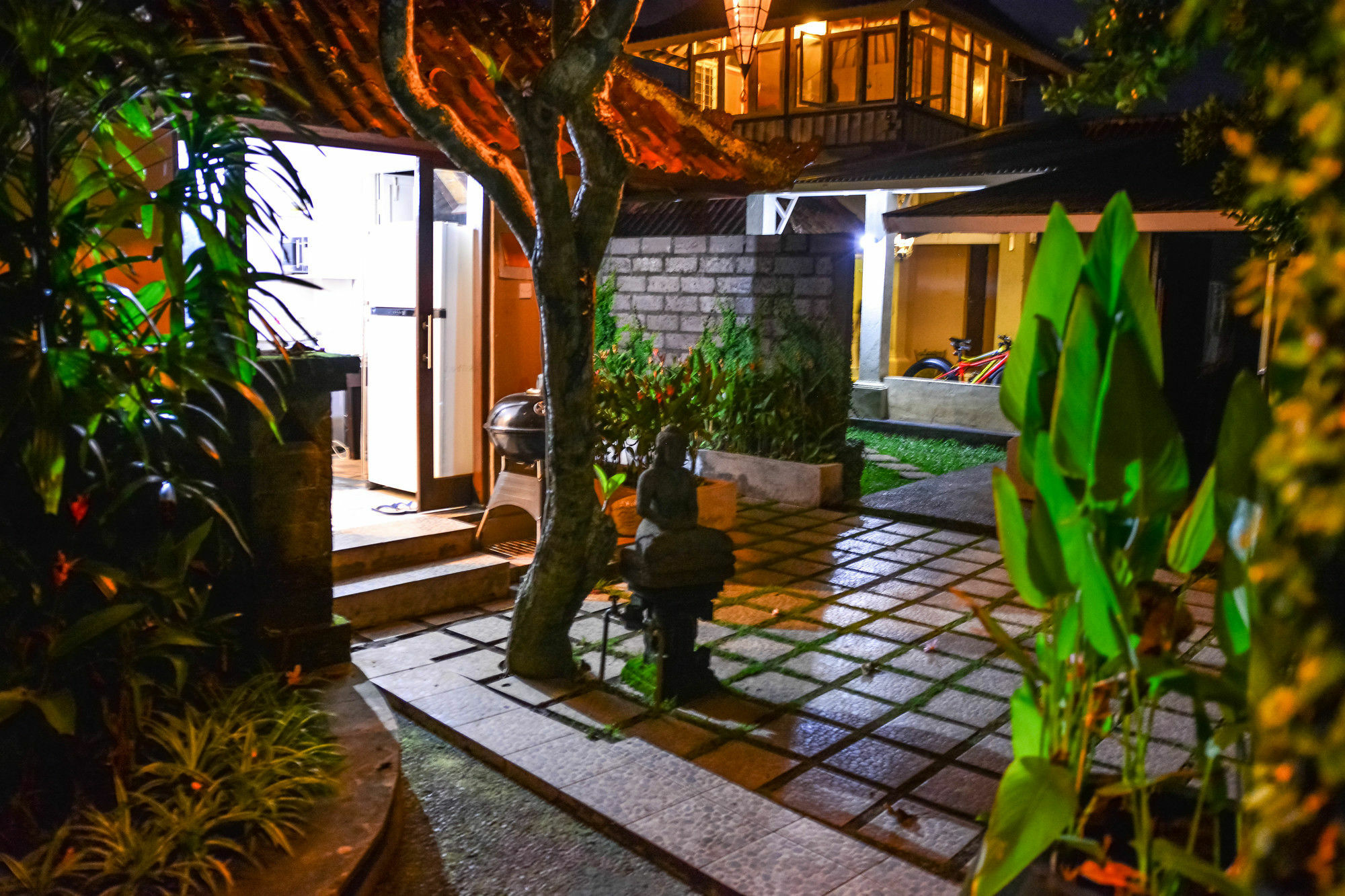 Griya Sriwedari Ubud Exterior foto